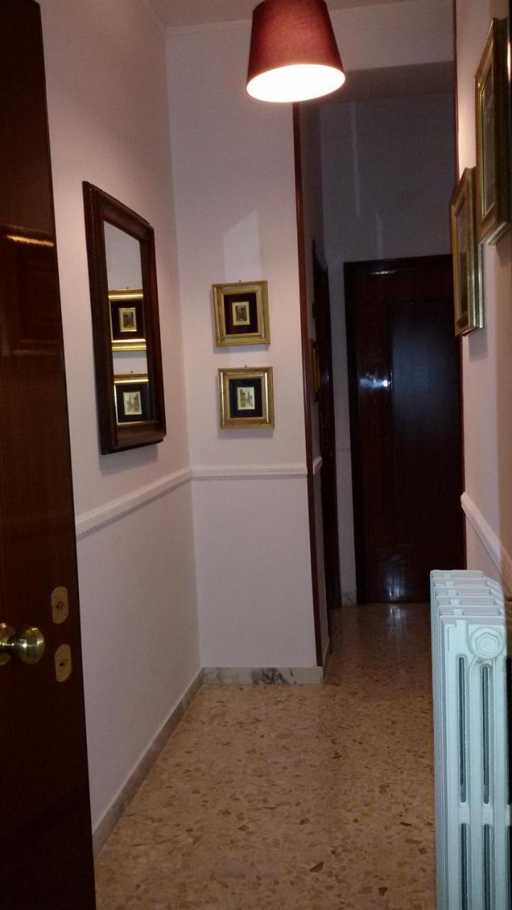 B&B Metropolitan Taranto Exteriör bild