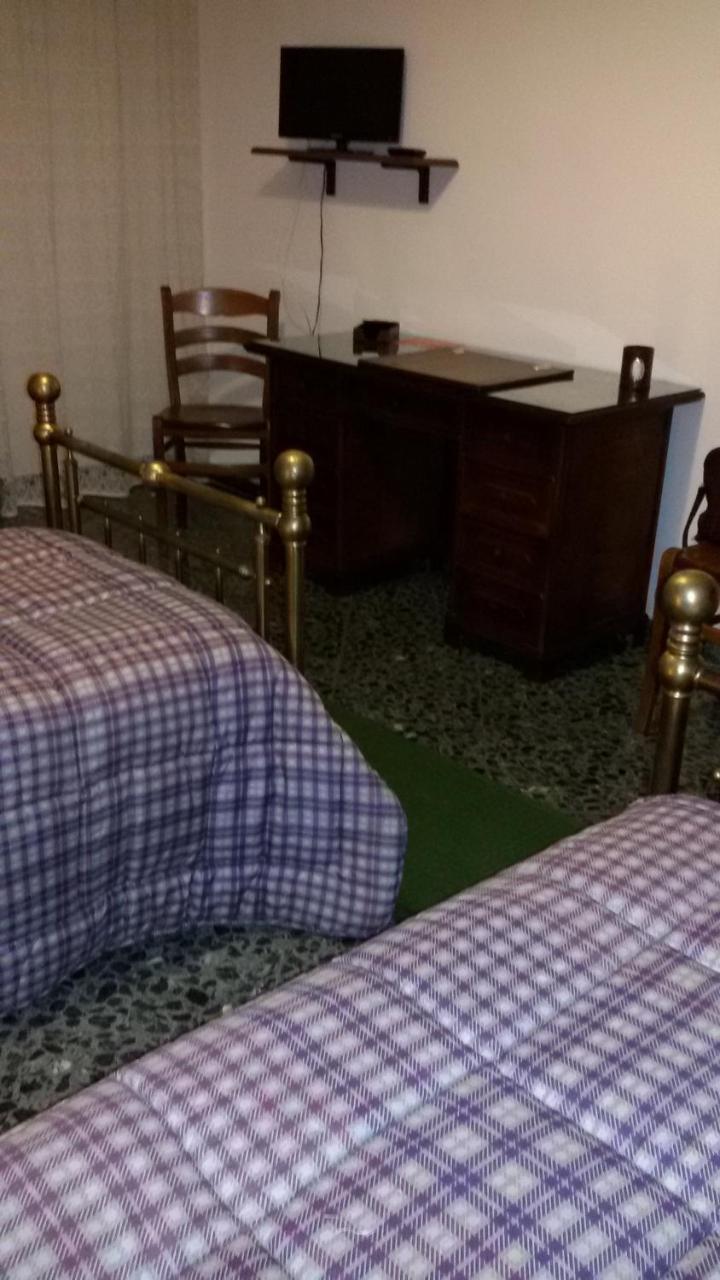 B&B Metropolitan Taranto Exteriör bild